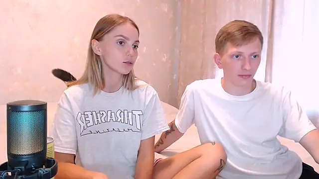 juliaanddima live sex cam