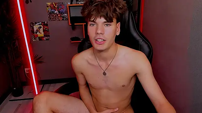 Kamal_Kramer live cam on StripChat
