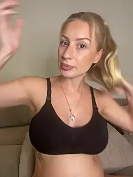 xxBELLExx live sex cam