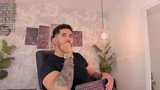 Nate_franco live cam on StripChat