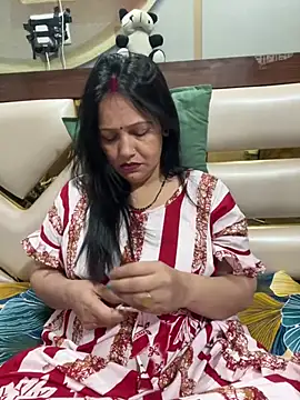 Anshika_Arya live cam on StripChat