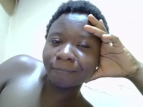 ToxicDoll01 live cam on StripChat