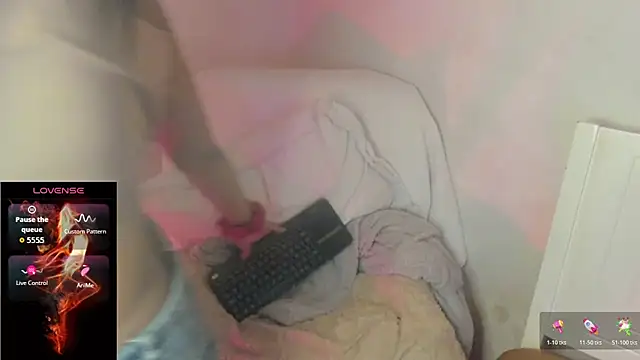 abigail_luna live cam on StripChat