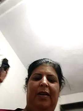 Jann_Riya333 live cam on StripChat