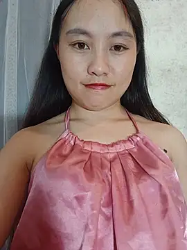 Cherry-squirtt live cam on StripChat