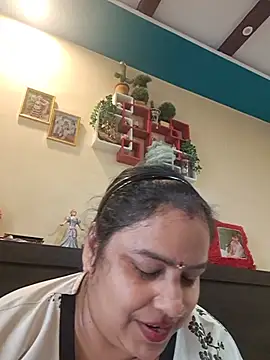 SHANVII live cam on StripChat