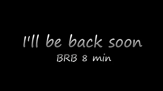 MickeQuinee live cam on StripChat