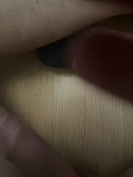 thithi237031 live cam on StripChat