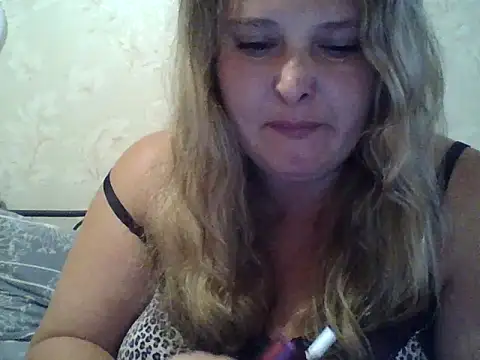 ParisMimi live sex cam