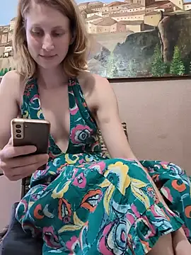 Julialexxxx live sex cam