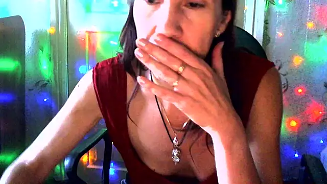 Ladywinter live cam on StripChat