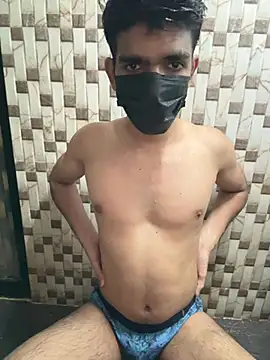 Naughtytomboy78 live cam on StripChat