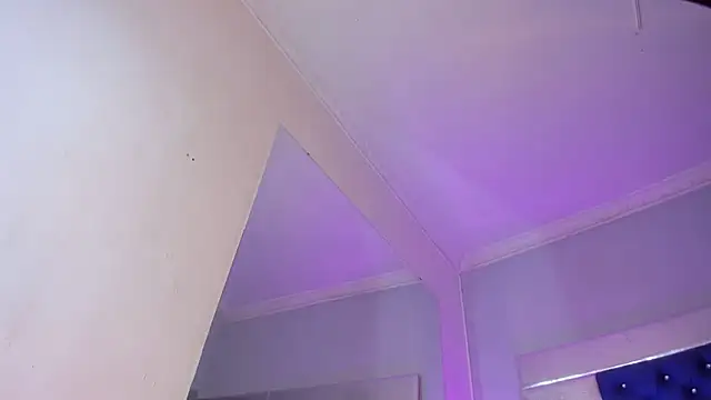 Ciara_HotTs live cam on StripChat