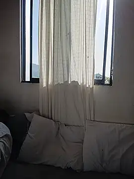 selenebulturi live cam on StripChat