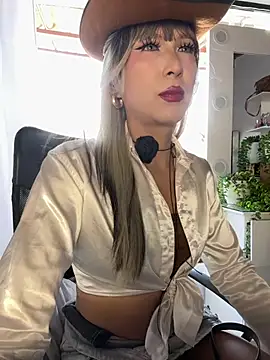 conny_latina live sex cam