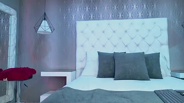AdaraMulleer live sex cam