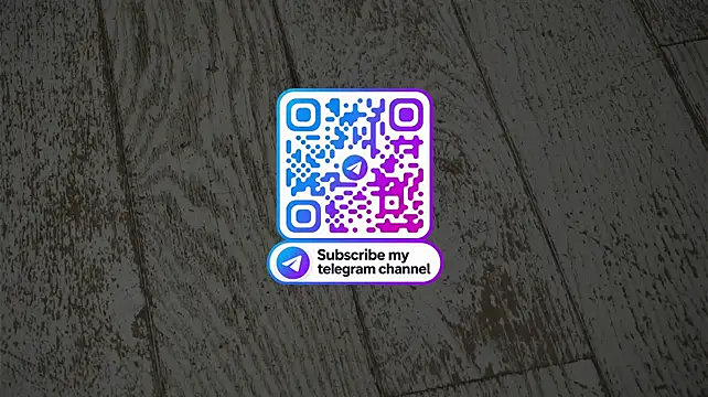 SallieLenorud live sex cam