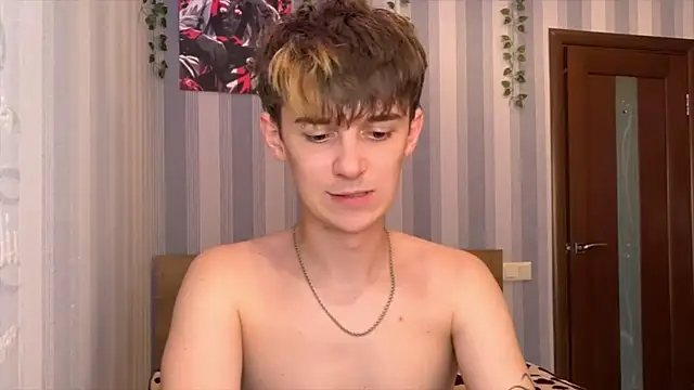 yoursexykun live cam on StripChat