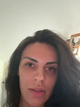 wwwdddccc1 live cam on StripChat