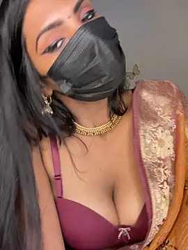 Lovely_Babiee live cam on StripChat