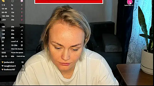 Ann_Hunt live cam on StripChat
