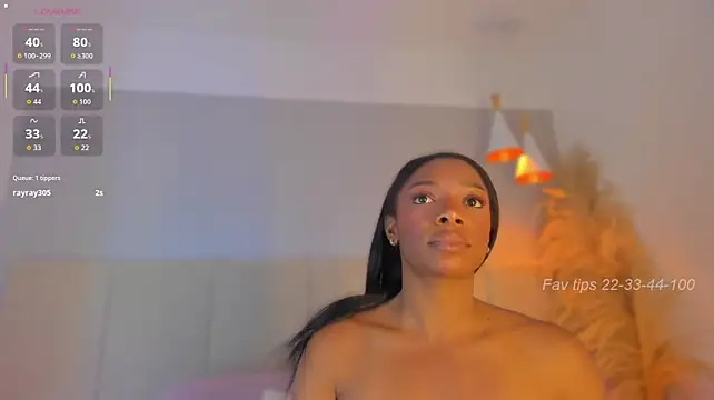 aprilebony_ live cam on StripChat