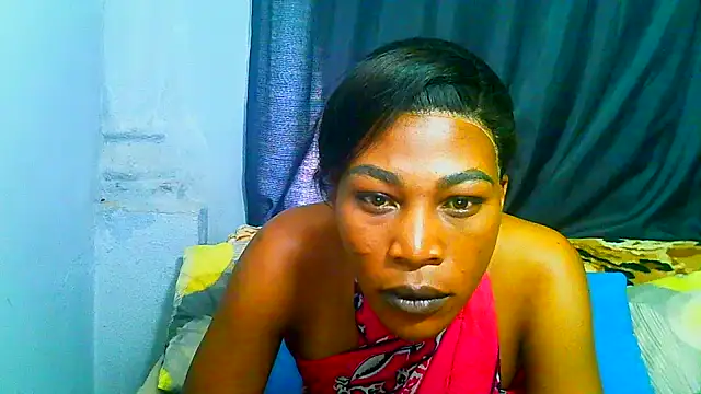 freaky_naughty live cam on StripChat