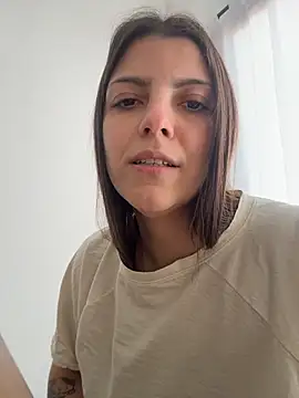 lilylovelesss live sex cam