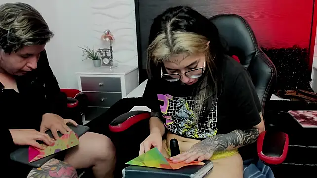 inkedsinners_ live sex cam