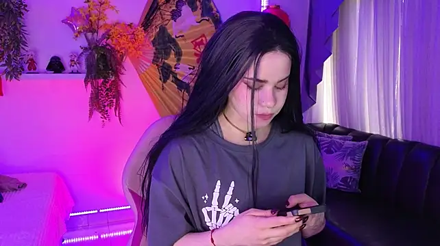 albaismynameX live sex cam