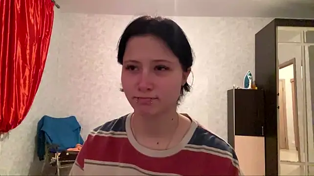 Emma__me live cam on StripChat