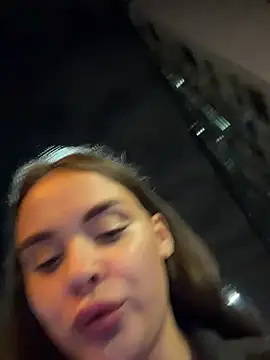 KristiRich live sex cam