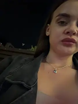 KristiRich live sex cam