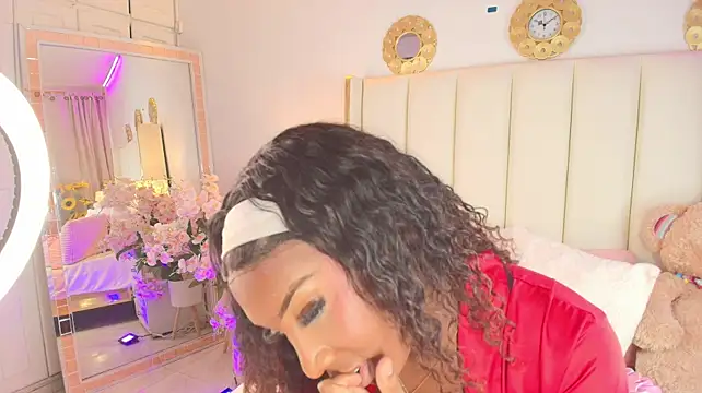 evangelin_ts live cam on StripChat
