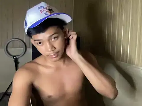 YourcumBoy77 live sex cam