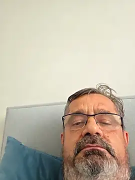 Axer1960 live sex cam