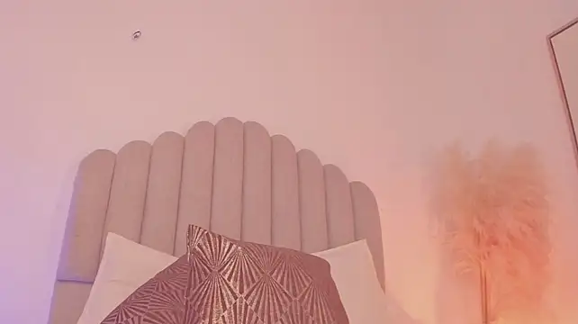 valerysantos_ live cam on StripChat