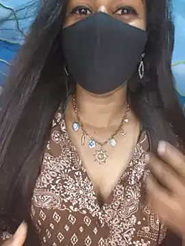 Tamil_Charu_ live cam on StripChat