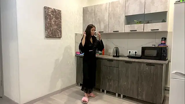 Mitsuki_Sutemi live cam on StripChat