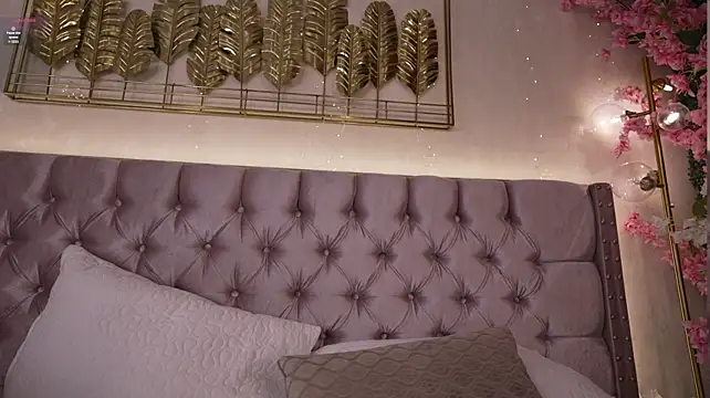 Alice_Amaya live cam on StripChat