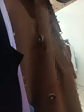 emma_tour live cam on StripChat