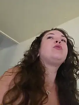 LacyLaurent live cam on StripChat