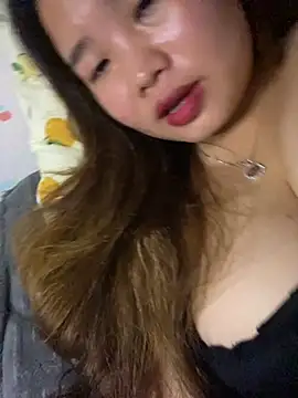 Anal-ni12 live cam on StripChat