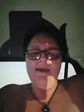 Diana_Diafan live sex cam