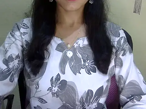 Shazi_1 live cam on StripChat