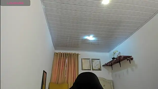 scarletfs live sex cam