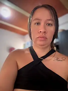 Emiily_lee live cam on StripChat