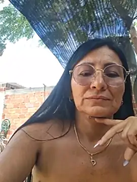 maturexxxnaughty live sex cam