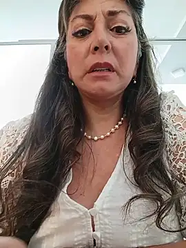 emma_tour (F mature) - Make me happy and make me really wet