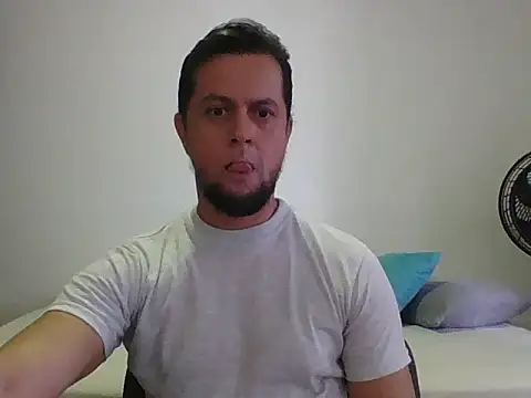 TRIISTAN_KING10 live sex cam